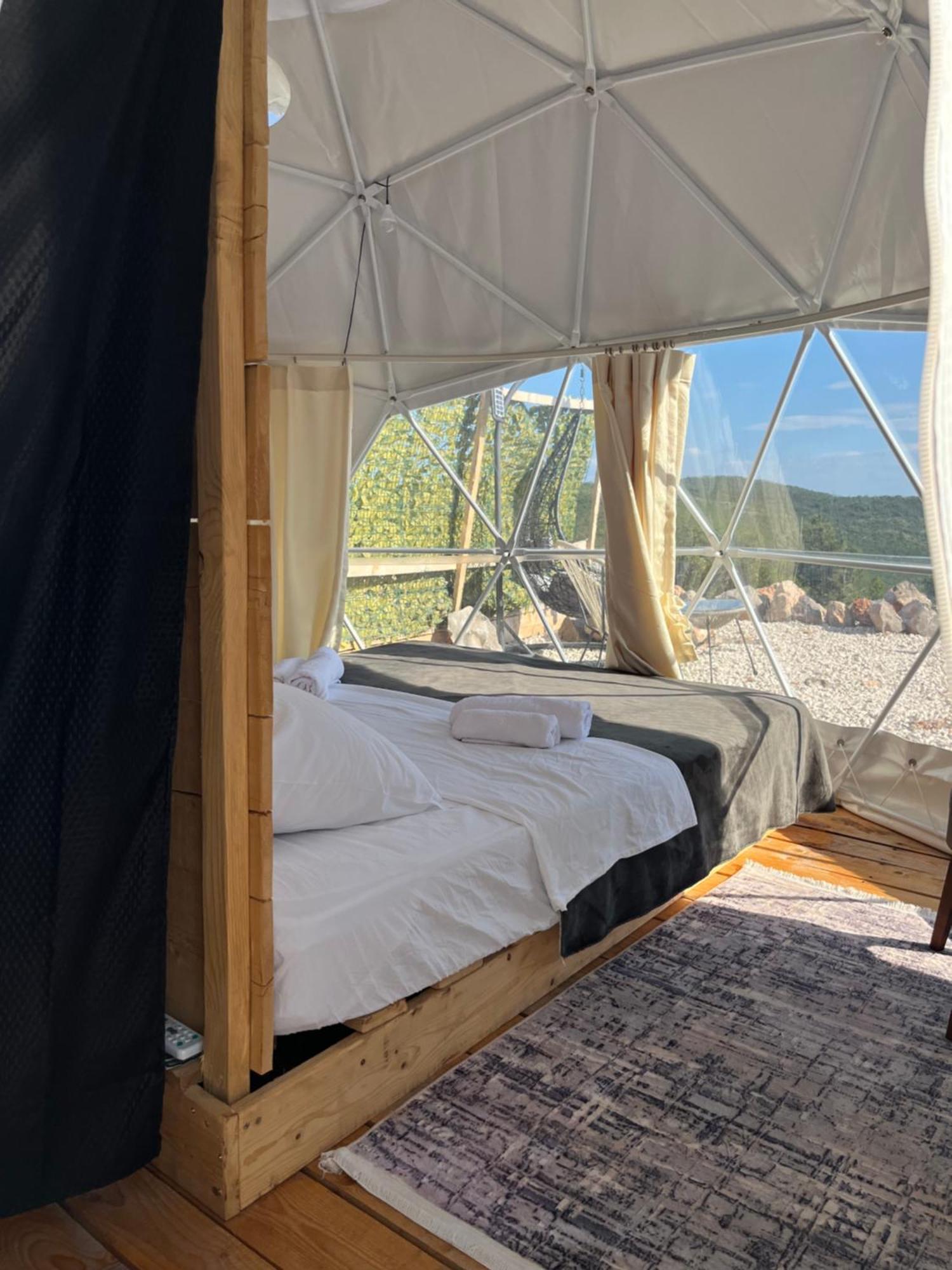 Glamping Peninsula Lustica Rose Tivat Exterior photo