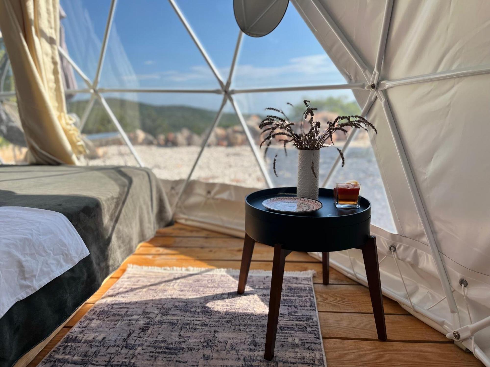 Glamping Peninsula Lustica Rose Tivat Exterior photo